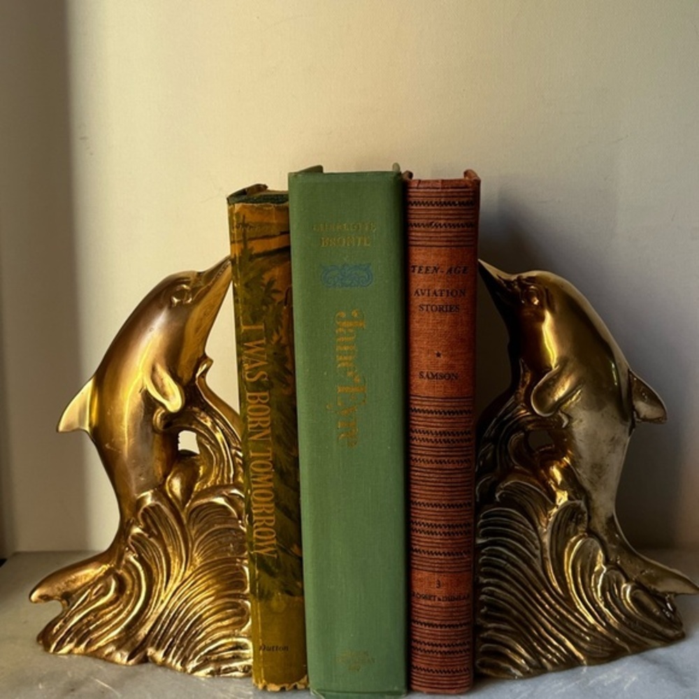 Vintage brass heavy dolphin bookends. Book ends - Picture 2 of 16